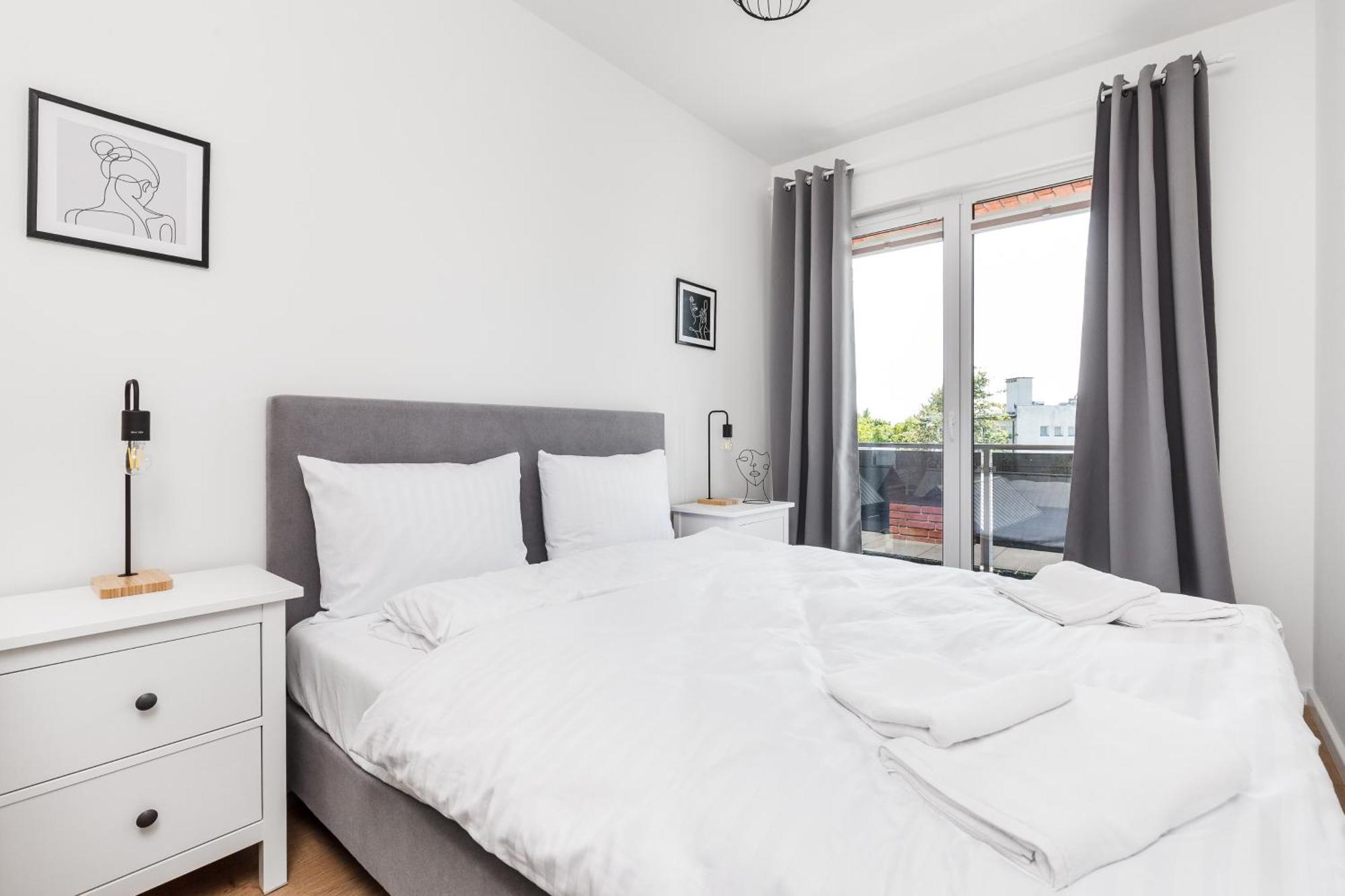 Apartamenty Pilice ยาสต์เชอเบีย กูรา ภายนอก รูปภาพ