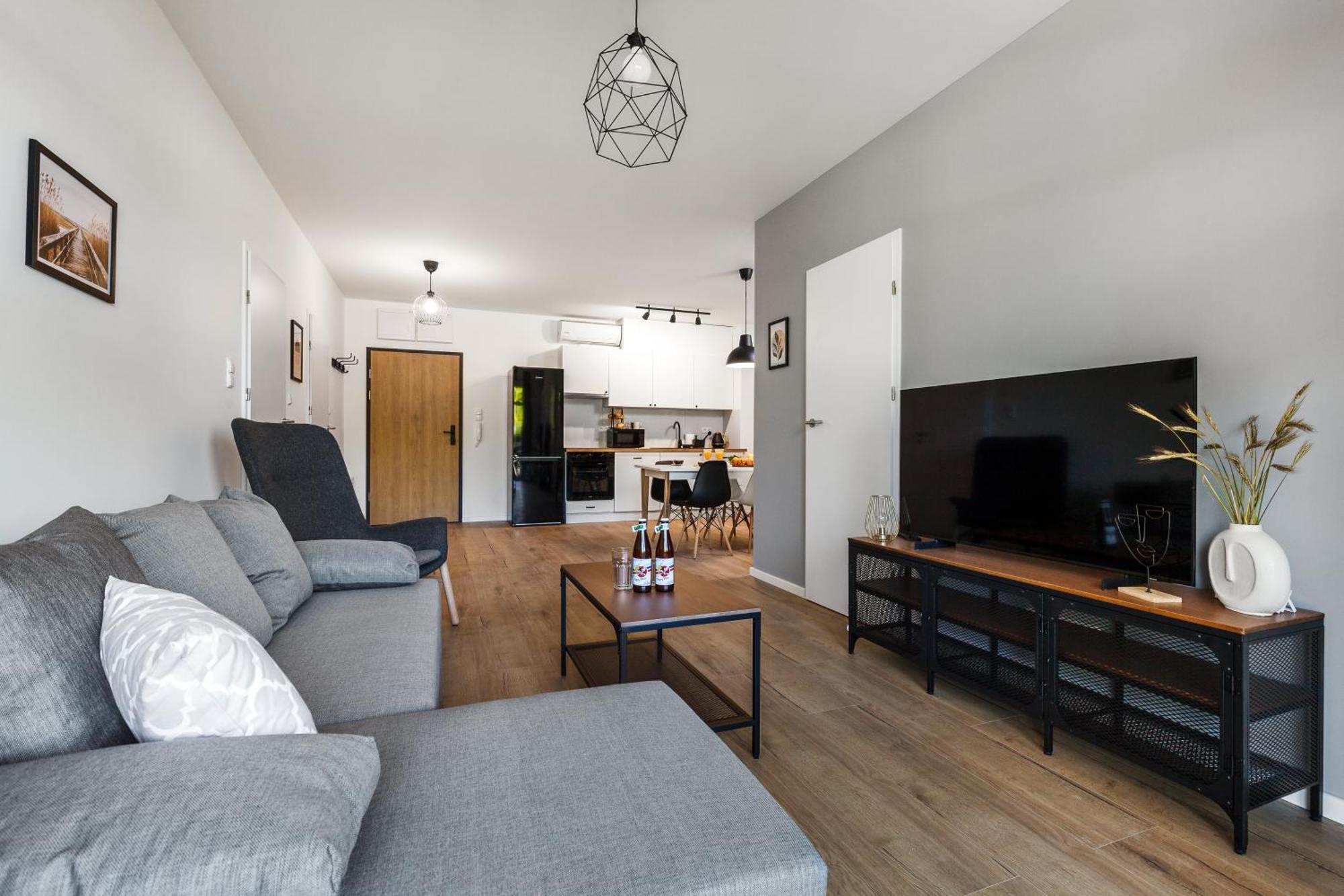 Apartamenty Pilice ยาสต์เชอเบีย กูรา ภายนอก รูปภาพ