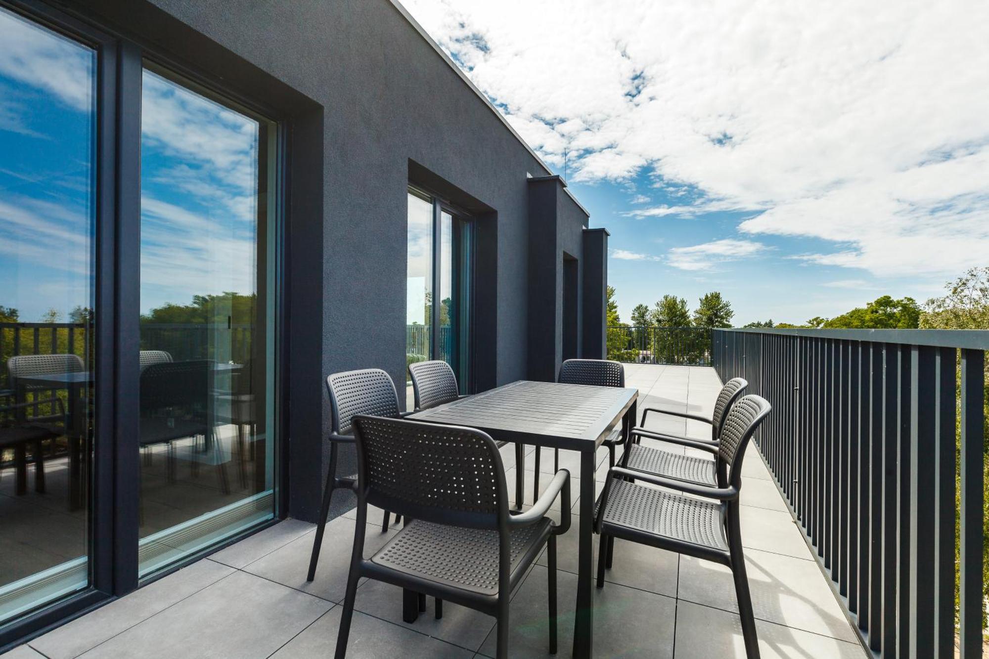 Apartamenty Pilice ยาสต์เชอเบีย กูรา ภายนอก รูปภาพ